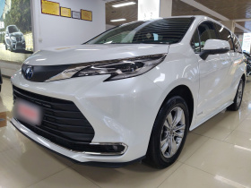 丰田 赛那SIENNA 2023款 2.5L混动 舒适版