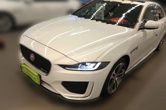 捷豹XEL 2020款 2.0T 200PS R-DYNAMIC S进取运动版