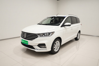 宝骏360 2019款 1.5L 手动精英型 国VI