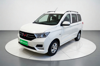 五菱汽车 五菱宏光 2021款 改款 1.5L S标准型 液压助力LAR