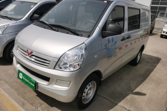 五菱汽车 五菱荣光S 2021款 1.2L基本型封窗车5座LSI