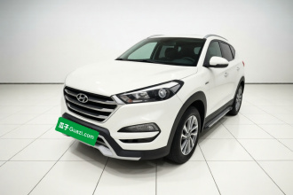 现代 途胜 2015款 1.6T 双离合两驱智能型
