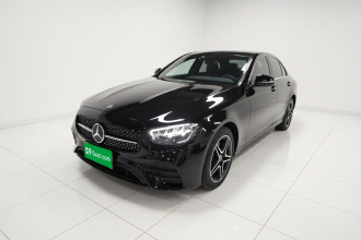 奔驰E级(进口) 2022款 E 300 时尚型运动版