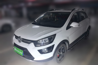 北京汽车 绅宝X25 2015款 1.5L 自动精英型