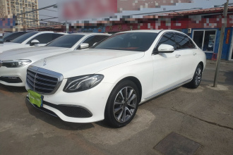奔驰E级 2019款 E 200 L