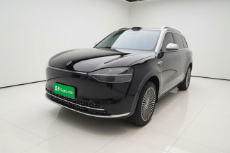 鸿蒙智行 问界M9 2025款 增程 Ultra版 52kWh 5座版 (192线激光雷达）