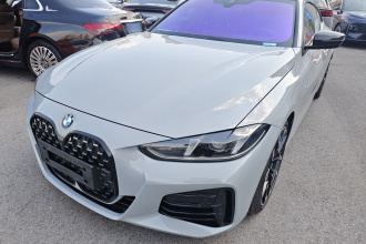 宝马4系 2024款 430i M运动曜夜套装