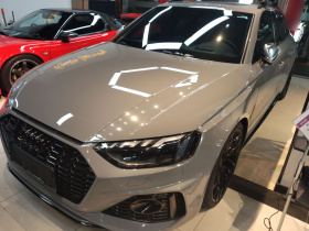 奥迪RS 4 2022款 RS4 Avant 黑曜版