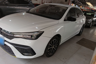 荣威i5 2021款 1.5L CVT铂金版