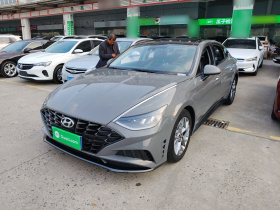 现代 索纳塔 2020款 270TGDi DCT GLS精英版