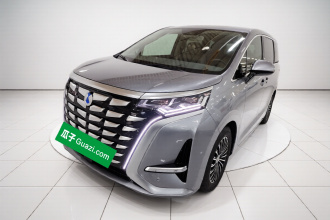 腾势D9 2022款 DM-i 970 四驱旗舰型