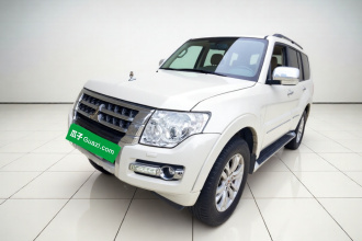 三菱 帕杰罗（平行进口）   V97 3.8L 五门 GLS 中东版