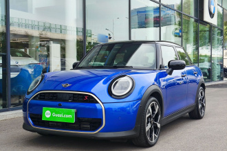 MINI 2025款 2.0T COOPER S 艺术家 五门版