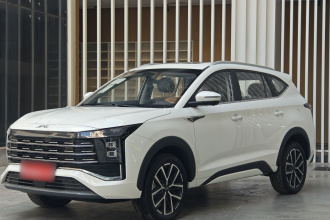 江淮汽车 江淮X8 PLUS 2024款 1.5TGDI DCT智享版 5座