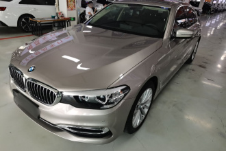 宝马5系 2019款 530Li xDrive 豪华套装