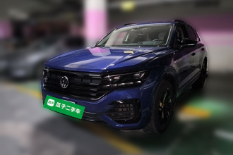大众 途锐 2021款 3.0TSI 锐享版 曜黑运动套装
