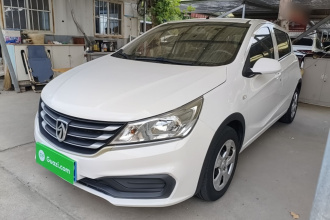 宝骏310 2016款 1.2L 手动舒适型