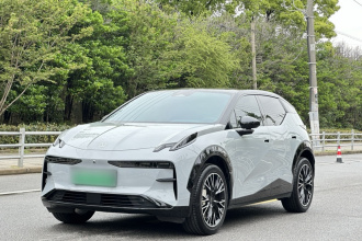 极氪X 2023款 后驱ME版 5座