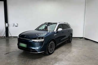 鸿蒙智行 问界M9 2024款 增程 Max版 42kWh 6座版