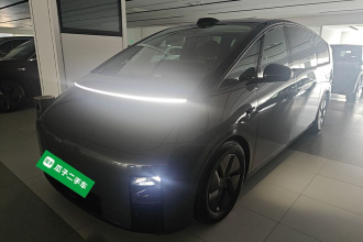 理想汽车 理想MEGA 2024款 Ultra