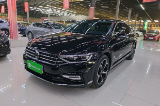 大众 迈腾 2024款 200万辆众享款 330TSI DSG豪华型