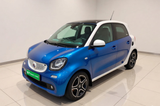 smart forfour 2016款 0.9T 66千瓦极致版