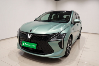 东风风行 风行游艇 2022款 1.5T DCT逐浪版