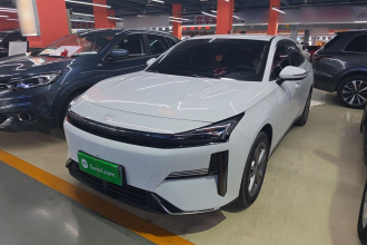 吉利银河 银河L6 2025款 EM-i 140km 远航版