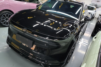 极氪7X 2025款 75kWh 后驱智驾版