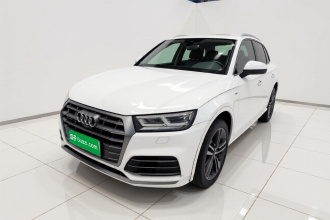 奥迪Q5L 2020款 40 TFSI 荣享时尚型