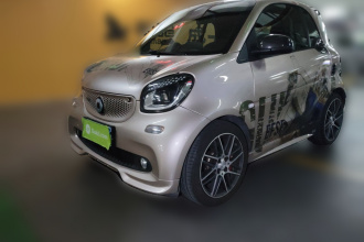 博速 smart fortwo 2018款 0.9T 硬顶BRABUS Xclusive