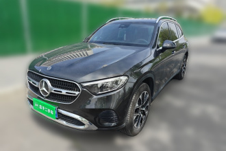 奔驰GLC 2024款 GLC 260 L 4MATIC 动感型 5座