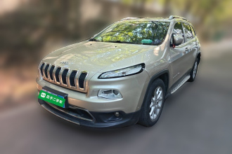 Jeep 自由光 2016款 2.4L 领先版
