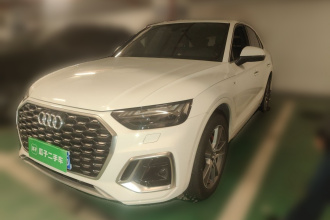 奥迪Q5L Sportback 2021款 45 TFSI 豪华型