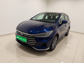 比亚迪 宋MAX 2021款 升级版 1.5T 自动尊贵型 6座