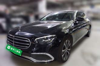 奔驰E级新能源 2022款 改款二 E 350 e L 插电式混合动力轿车