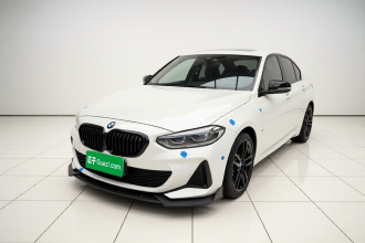 宝马1系 2023款 125i M运动曜夜版