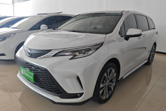 丰田 格瑞维亚 2024款 2.5L混动 舒适版
