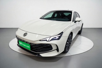 名爵 MG7 2023款 2.0T 自动猎美奢享版
