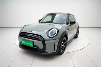 MINI 2023款 1.5T COOPER 艺术家