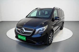 奔驰 威霆 2021款 2.0T 精英版 7座