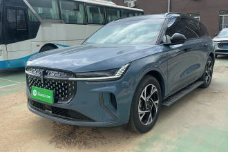 林肯 航海家 2025款 2.0T 四驱尊睿混动版
