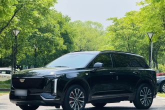 凯迪拉克XT5 2025款 2.0T 尊贵型