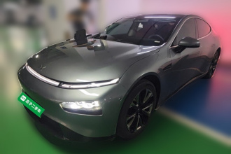 小鹏P7 2020款 670E