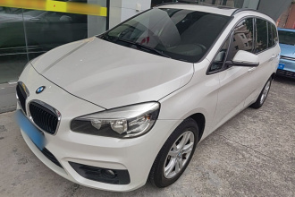 宝马2系多功能旅行车 2015款 218i 领先型