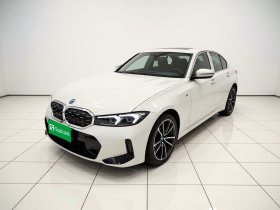 宝马3系 2025款 325i M运动套装