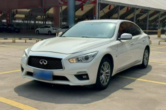 英菲尼迪Q50L 2018款 2.0T 舒适版 国VI