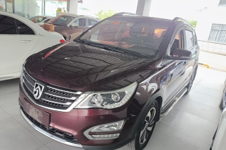宝骏560 2015款 1.8L 手动豪华型