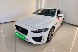 捷豹XEL 2023款 2.0T 200PS R-DYNAMIC 青春运动版