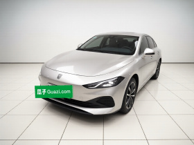 荣威D7 2025款 DMH 125km 世界冠军版